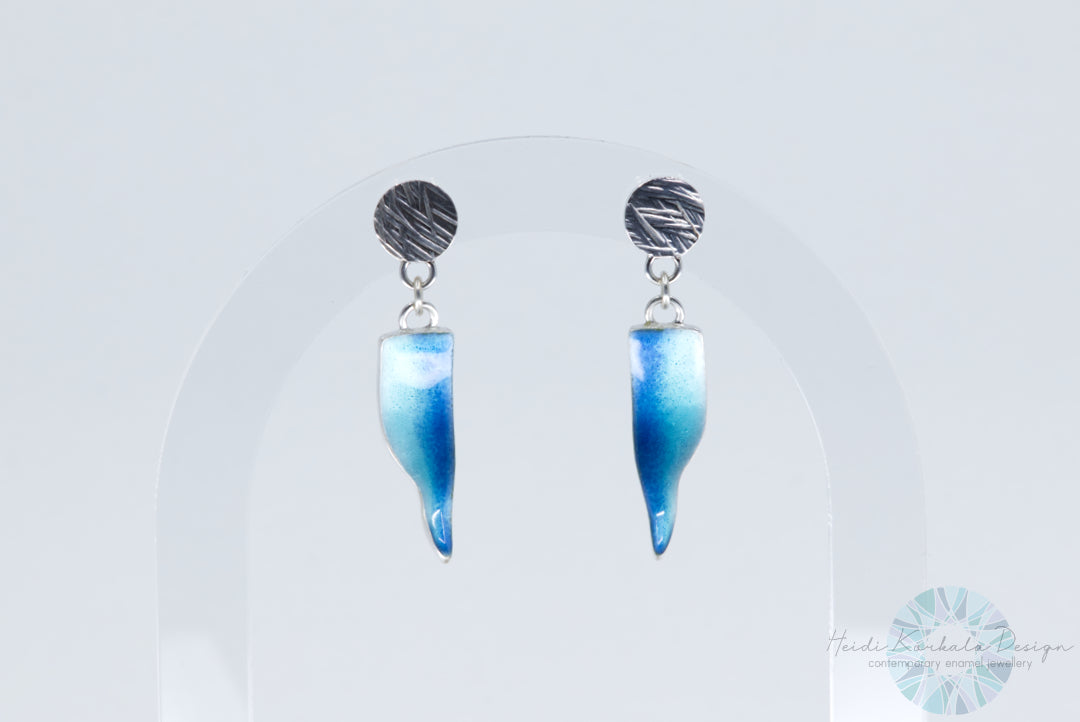 Icicle drop earrings