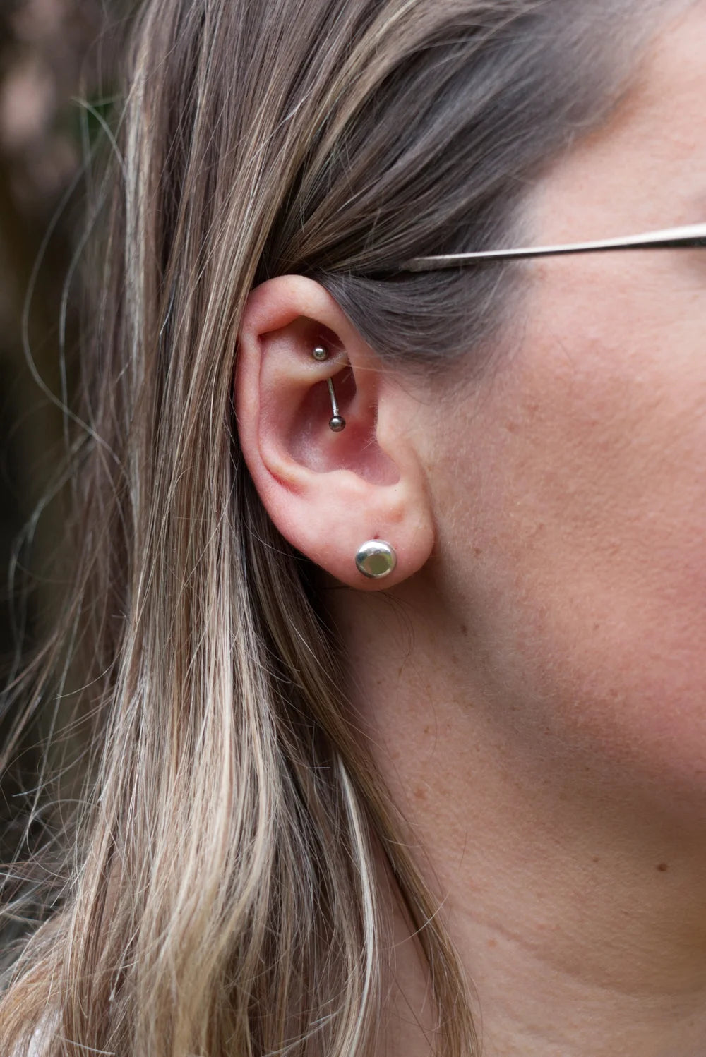Medium Stud Earrings