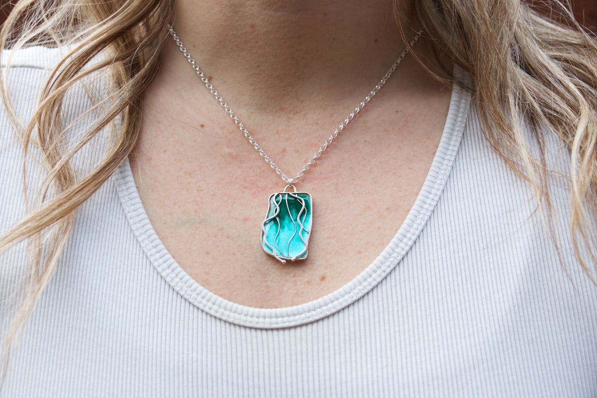 Seaweed Flow Pendant